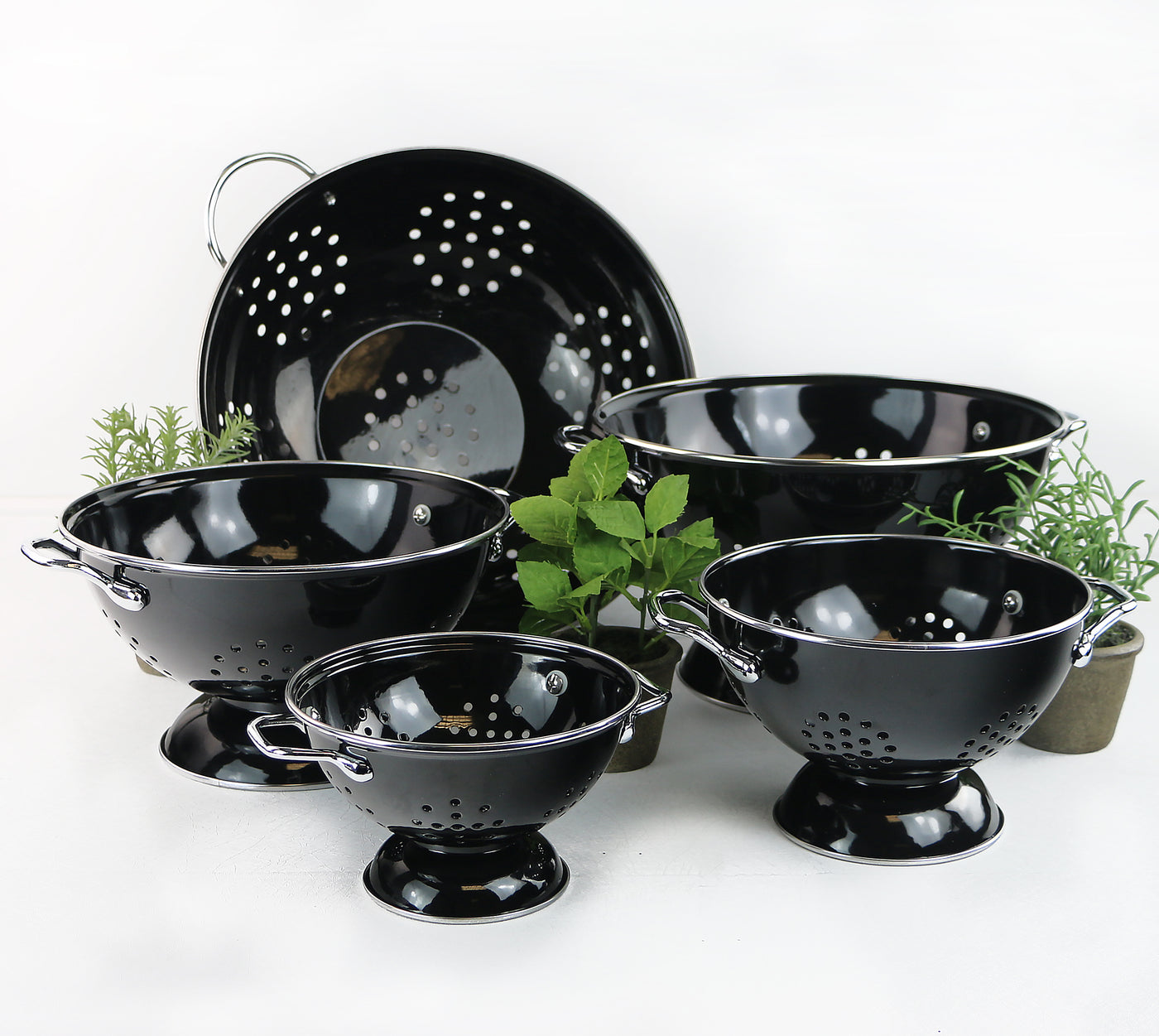 Different Colander Powder Coated Colanders, Various Sizes, Black – Reston Lloyd
